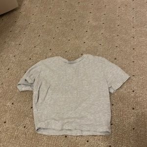 grey cropped t shirt